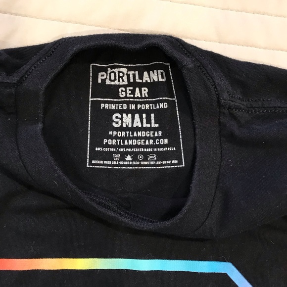 Portland Gear black t-shirt- size S - Picture 4 of 4